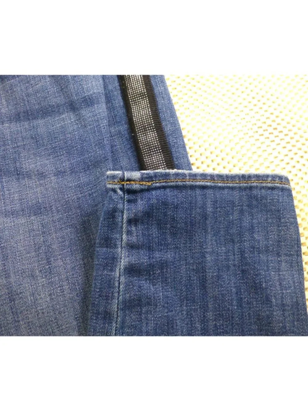 Rock & Republic Womens Blue Jeans W/ Rhinestone Side Stripes 34" Waist 30" Insea - Picture 7 of 15